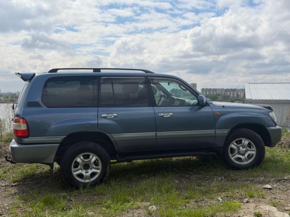Toyota Land Cruiser 100 Series Рестайлинг 2 с пробегом 2007 года, цена 1 610 000 рублей, 590000 км, внедорожник, Автокод Объявления