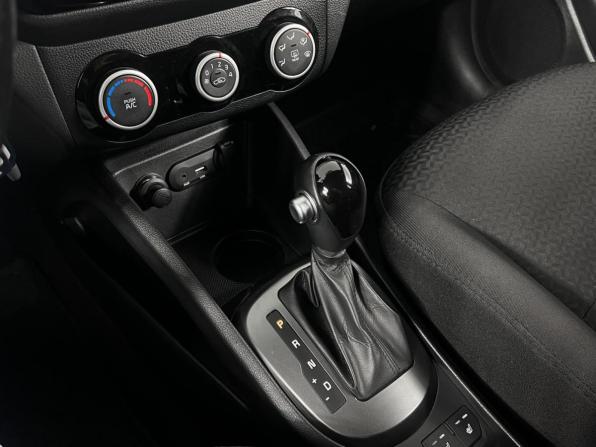 Kia Rio III Рестайлинг с пробегом 2016 года, цена 1 149 900 рублей, 94369 км, хэтчбек, Автокод Объявления
