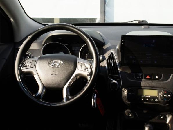 Hyundai ix35 I Рестайлинг с пробегом 2014 года, цена 1 429 000 рублей, 133168 км, внедорожник, Автокод Объявления