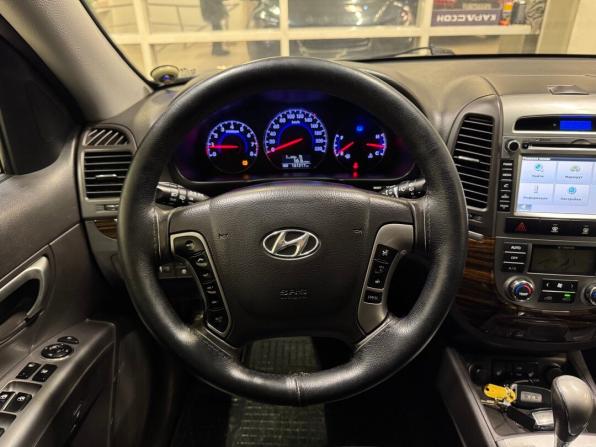 Hyundai Santa Fe II Рестайлинг с пробегом 2011 года, цена 1 399 000 рублей, 161211 км, внедорожник, Автокод Объявления