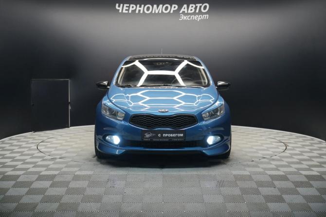 Kia Ceed II с пробегом 2014 года, цена 1 129 000 рублей, 236800 км, хэтчбек, Автокод Объявления
