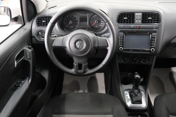 Volkswagen Polo V с пробегом 2011 года, цена 659 000 рублей, 241000 км, седан, Автокод Объявления