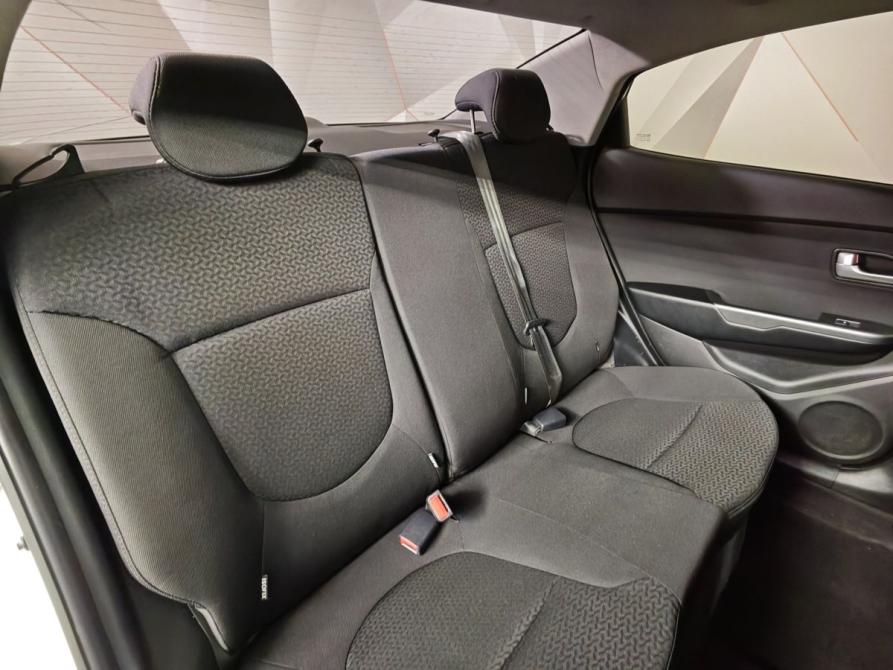 Kia Rio III Москва  - изображение 16