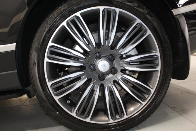 Land Rover Range Rover IV Рестайлинг с пробегом 2021 года, цена 12 200 000 рублей, 68110 км, внедорожник, Автокод Объявления