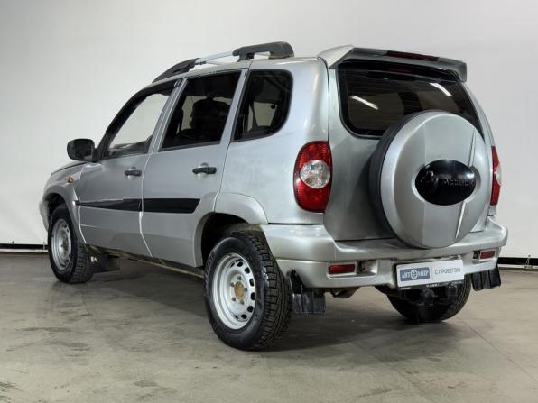 Chevrolet Niva I с пробегом 2007 года, цена 240 000 рублей, 131471 км, внедорожник, Автокод Объявления
