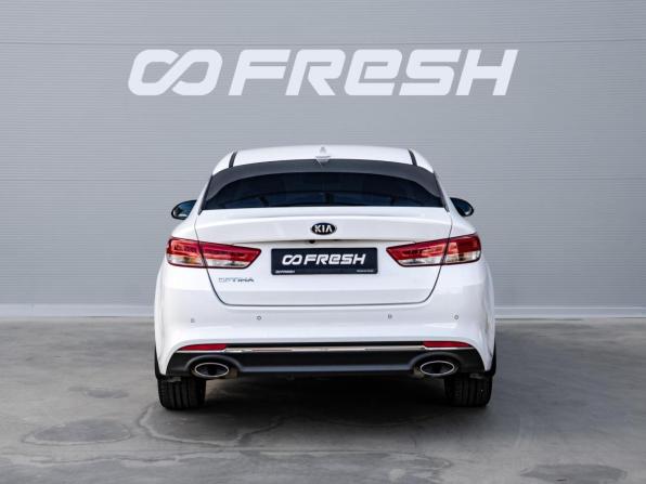 Kia Optima IV Рестайлинг с пробегом 2018 года, цена 2 250 000 рублей, 73080 км, седан, Автокод Объявления