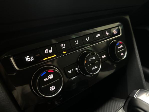 Volkswagen Tiguan II с пробегом 2019 года, цена 2 600 000 рублей, 109749 км, внедорожник, Автокод Объявления