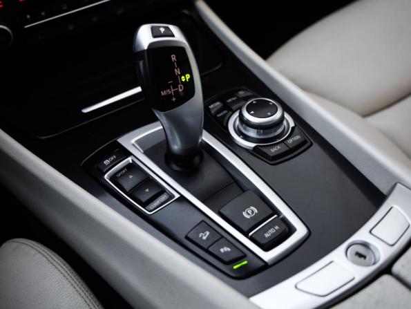 BMW 5 серии VI (F10/F11/F07) с пробегом 2012 года, цена 1 439 000 рублей, 223056 км, лифтбек, Автокод Объявления