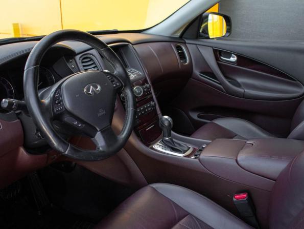 Infiniti QX50 I Рестайлинг с пробегом 2016 года, цена 1 850 000 рублей, 143151 км, внедорожник, Автокод Объявления