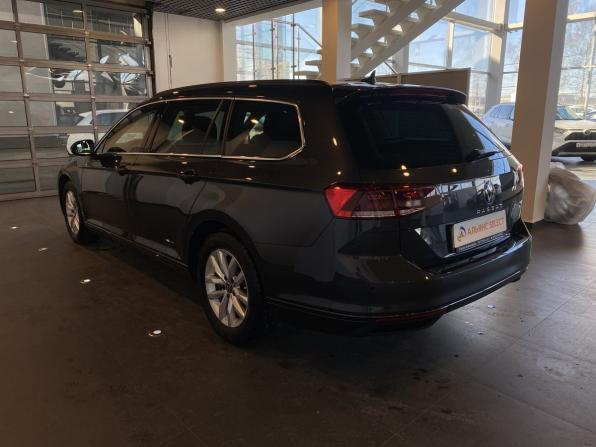 Volkswagen Passat B8 Рестайлинг с пробегом 2023 года, цена 2 820 000 рублей, 64814 км, универсал, Автокод Объявления