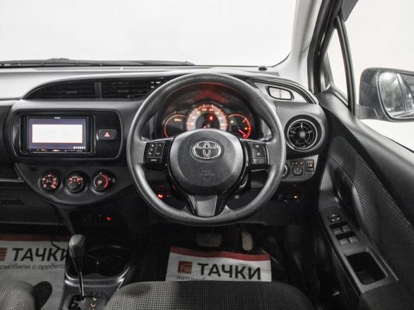 Toyota Vitz III (XP130) Рестайлинг 2 с пробегом 2018 года, цена 1 055 000 рублей, 102213 км, хэтчбек, Автокод Объявления