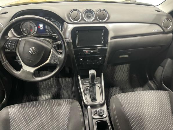 Suzuki Vitara II Рестайлинг с пробегом 2019 года, цена 1 499 000 рублей, 292000 км, внедорожник, Автокод Объявления