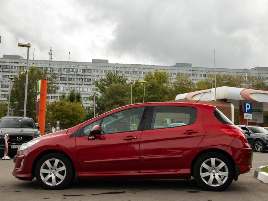 Peugeot 308 I Москва  - изображение 6