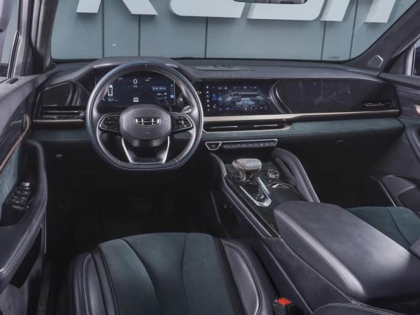 Geely Monjaro I с пробегом 2023 года, цена 3 099 000 рублей, 40844 км, внедорожник, Автокод Объявления