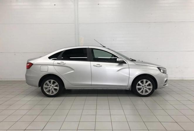 Lada (ВАЗ) Vesta I с пробегом 2022 года, цена 1 300 000 рублей, 57892 км, седан, Автокод Объявления