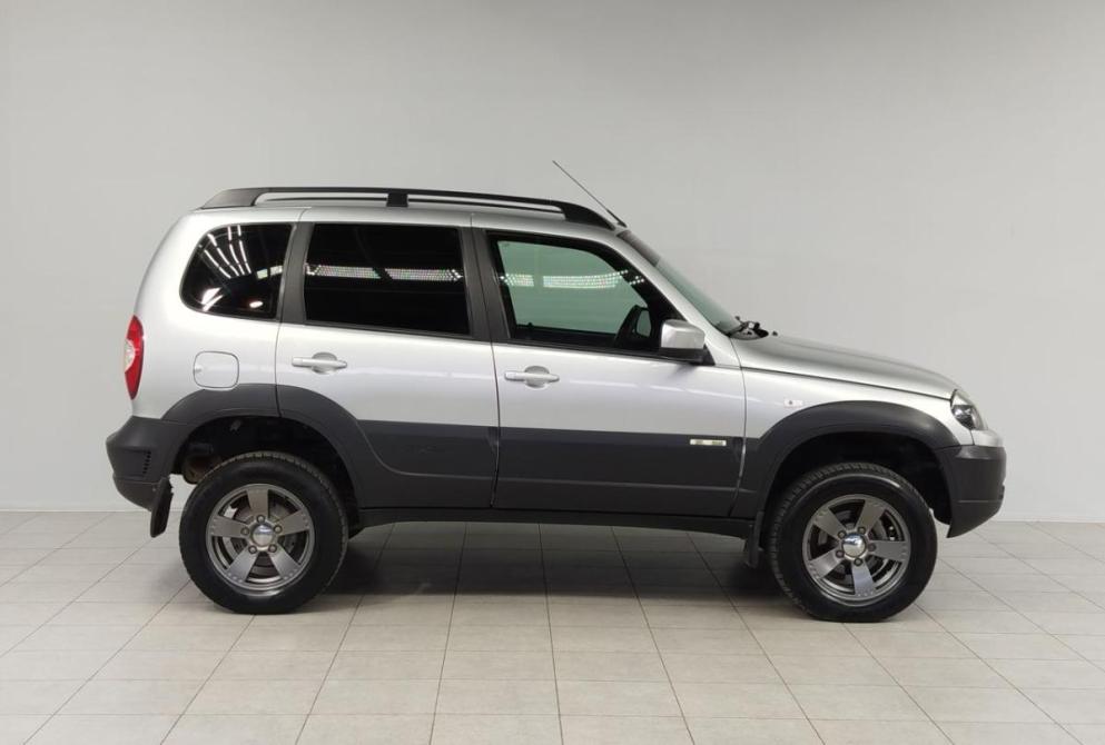 Chevrolet Niva I Рестайлинг Саратов  - изображение 4