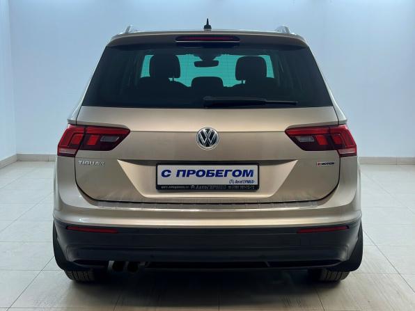 Volkswagen Tiguan II с пробегом 2018 года, цена 2 250 000 рублей, 160652 км, внедорожник, Автокод Объявления