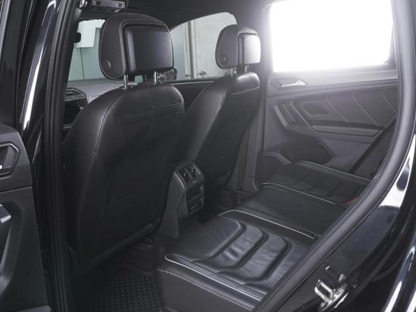 Volkswagen Tiguan II Рестайлинг с пробегом 2021 года, цена 4 270 000 рублей, 93194 км, внедорожник, Автокод Объявления