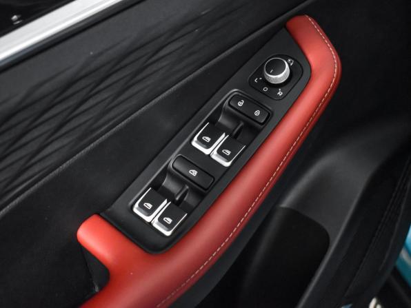 Geely Coolray I Рестайлинг с пробегом 2023 года, цена 2 070 000 рублей, 31000 км, внедорожник, Автокод Объявления