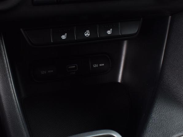 Kia Sportage IV Рестайлинг с пробегом 2019 года, цена 2 199 999 рублей, 154179 км, внедорожник, Автокод Объявления