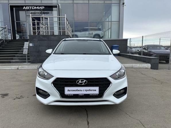 Hyundai Solaris II с пробегом 2017 года, цена 960 000 рублей, 91693 км, седан, Автокод Объявления