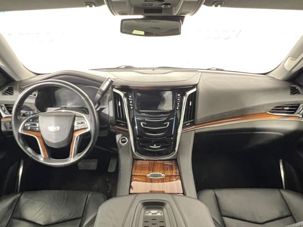Cadillac Escalade IV с пробегом 2015 года, цена 2 919 000 рублей, 214304 км, внедорожник, Автокод Объявления