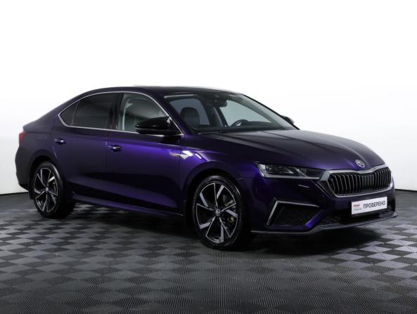 Skoda Octavia IV (A8) с пробегом 2021 года, цена 2 590 000 рублей, 64542 км, лифтбек, Автокод Объявления