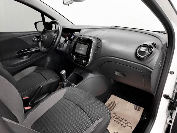 Renault Kaptur I с пробегом 2018 года, цена 1 306 800 рублей, 141797 км, внедорожник, Автокод Объявления
