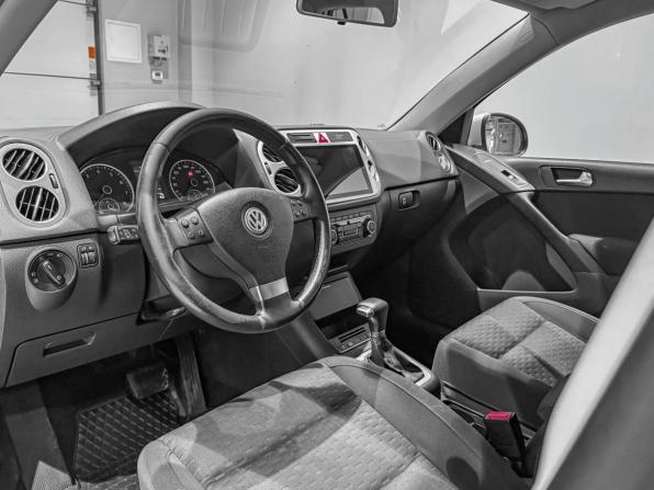 Volkswagen Tiguan I с пробегом 2010 года, цена 1 075 264 рубля, 196775 км, внедорожник, Автокод Объявления