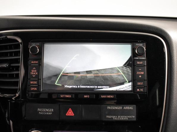 Mitsubishi Outlander III Рестайлинг 2 с пробегом 2015 года, цена 1 998 790 рублей, 210000 км, внедорожник, Автокод Объявления