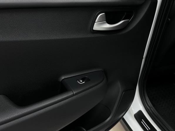 Kia Rio IV с пробегом 2019 года, цена 1 750 000 рублей, 24806 км, хэтчбек, Автокод Объявления