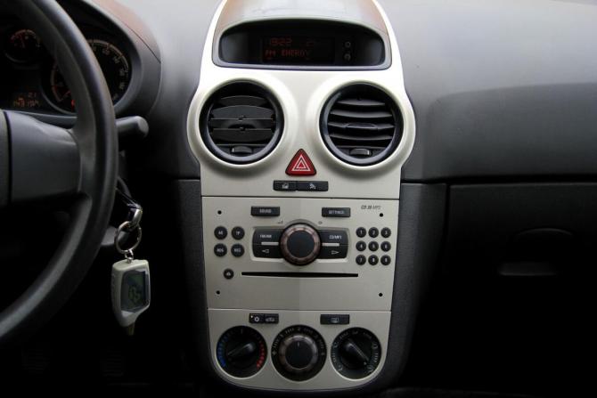 Opel Corsa D с пробегом 2008 года, цена 245 000 рублей, 142445 км, хэтчбек, Автокод Объявления