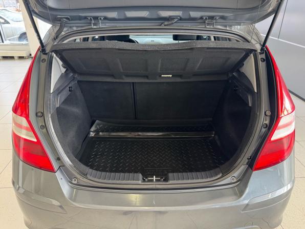 Hyundai i30 I Рестайлинг с пробегом 2010 года, цена 749 000 рублей, 216487 км, хэтчбек, Автокод Объявления