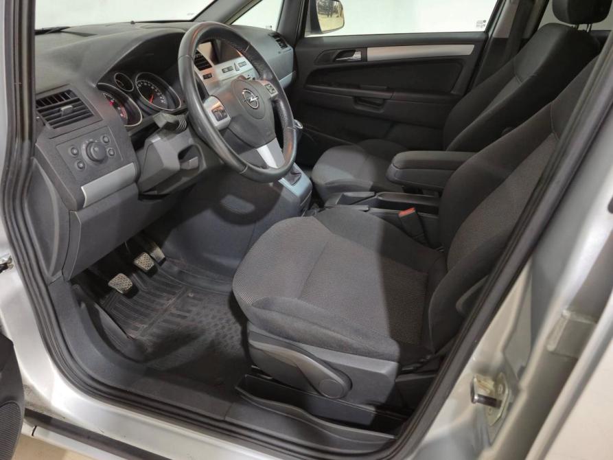 Opel Zafira B Рестайлинг Альметьевск  - изображение 9