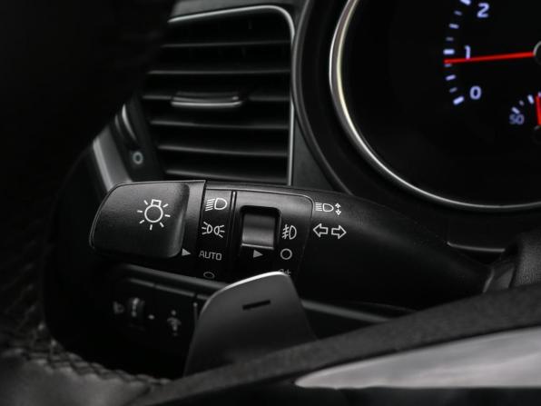 Kia Ceed III с пробегом 2019 года, цена 1 790 000 рублей, 118434 км, хэтчбек, Автокод Объявления