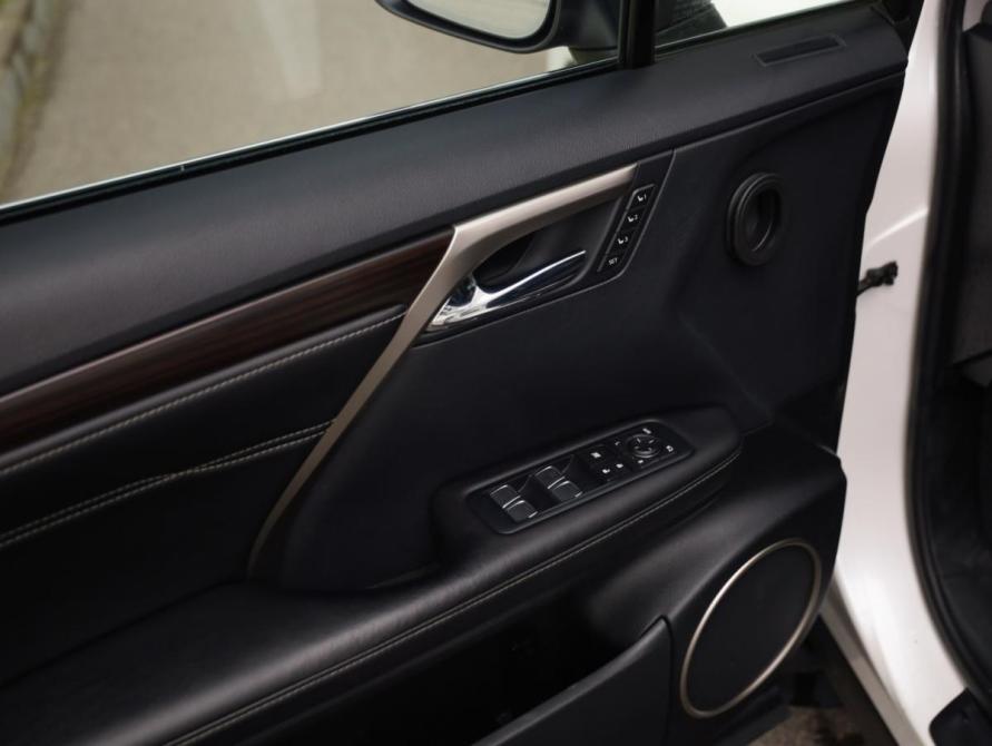 Lexus RX IV Рестайлинг Санкт-Петербург  - изображение 24