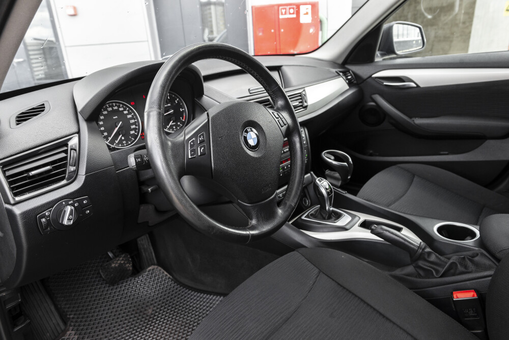 BMW X1 I (E84) Рестайлинг Казань  - изображение 13