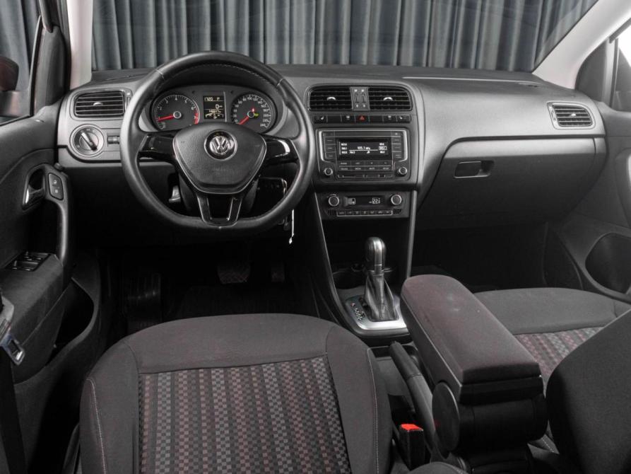 Volkswagen Polo V Рестайлинг Тюмень  - изображение 6