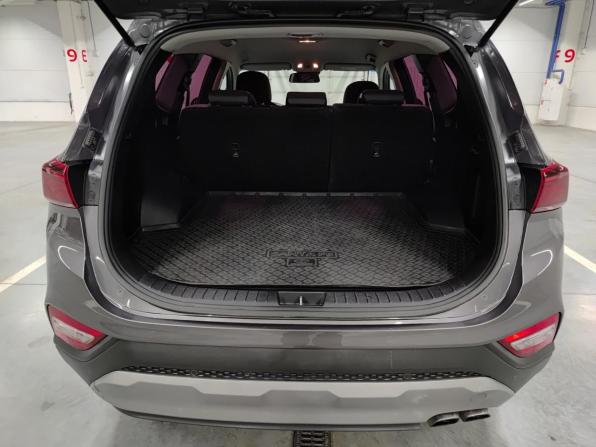 Hyundai Santa Fe IV с пробегом 2018 года, цена 2 596 000 рублей, 143299 км, внедорожник, Автокод Объявления