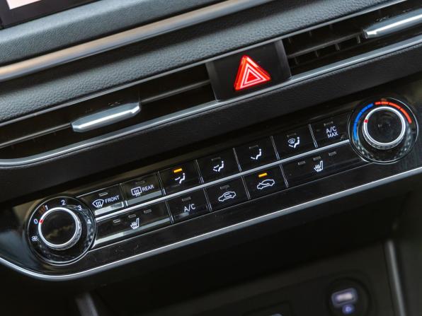Hyundai Sonata VIII (DN8) с пробегом 2020 года, цена 2 298 000 рублей, 76686 км, седан, Автокод Объявления