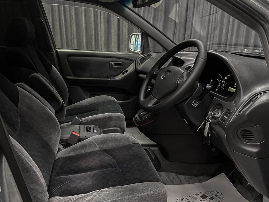 Toyota Harrier I (XU10) Рестайлинг Красноярск  - изображение 9