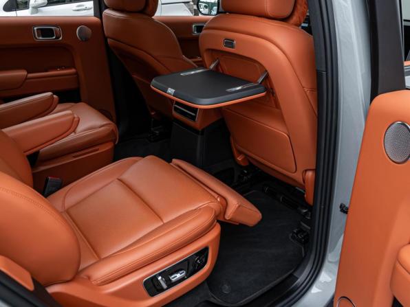 Li Auto (Lixiang) L9 I с пробегом 2023 года, цена 6 720 000 рублей, 25500 км, внедорожник, Автокод Объявления