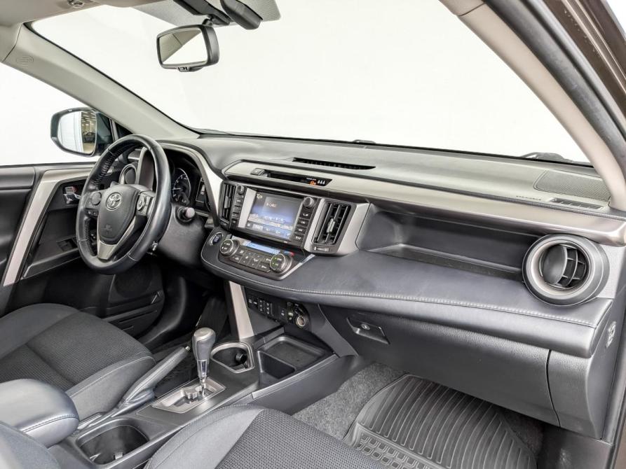 Toyota RAV4 IV (XA40) Рестайлинг Москва  - изображение 11