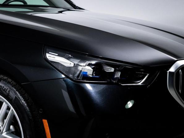 BMW 5 серии VIII (G60/G61/G68) с пробегом 2024 года, цена 6 910 000 рублей, 45632 км, седан, Автокод Объявления