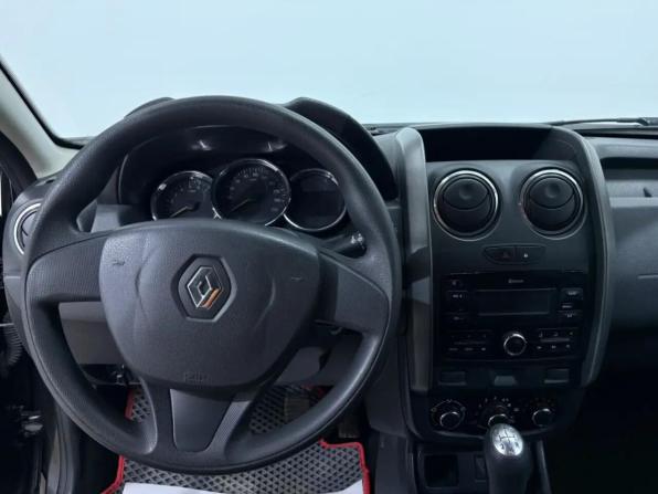 Renault Duster I Рестайлинг с пробегом 2018 года, цена 900 000 рублей, 166026 км, внедорожник, Автокод Объявления