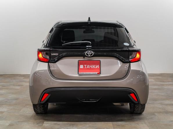 Toyota Yaris IV с пробегом 2020 года, цена 1 147 000 рублей, 151000 км, хэтчбек, Автокод Объявления