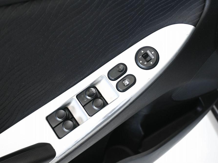 Hyundai Solaris I Ростов-на-Дону  - изображение 20