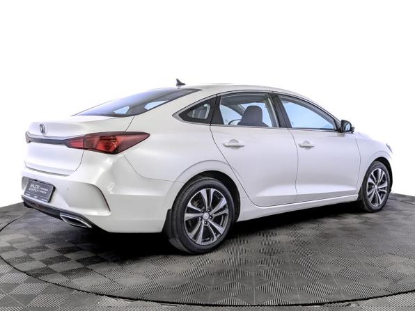 Changan Eado Plus с пробегом 2023 года, цена 1 330 000 рублей, 123566 км, седан, Автокод Объявления