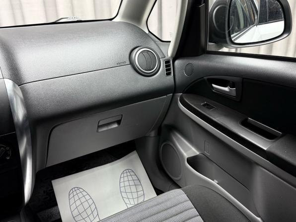 Suzuki SX4 I (Classic) Рестайлинг с пробегом 2012 года, цена 769 000 рублей, 180000 км, хэтчбек, Автокод Объявления
