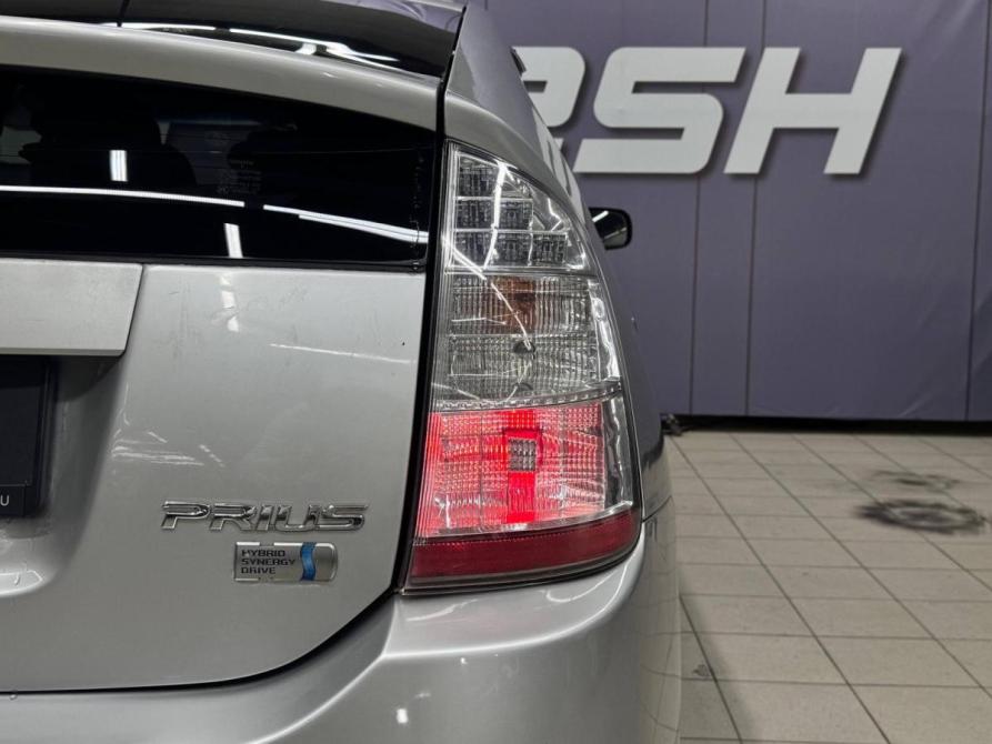 Toyota Prius II Рестайлинг (XW20) Благовещенск  - изображение 15
